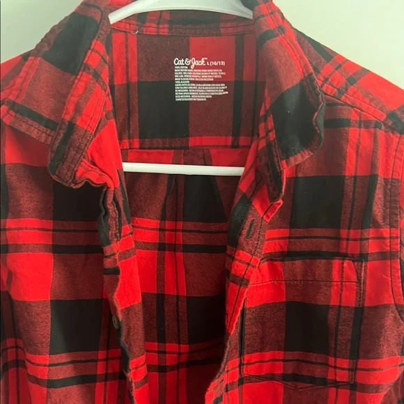 Cat& Jack Boy’s Red and Black Plaid Shirt Size Large - Picture 6 of 9